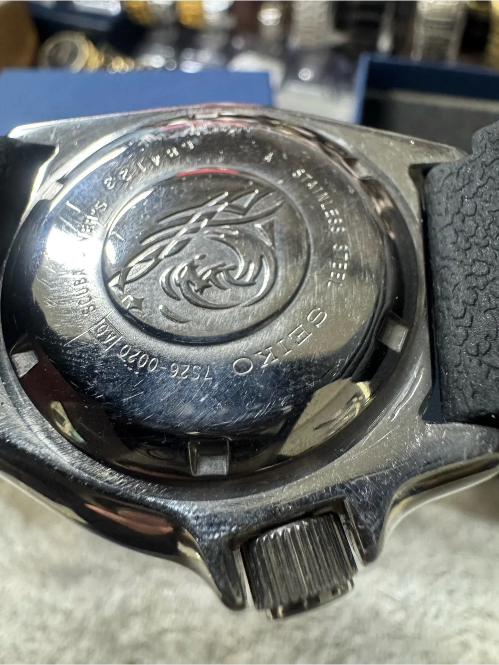 #192 Seiko Diver's Watch - Black Dial with Blue & Red Bezel
